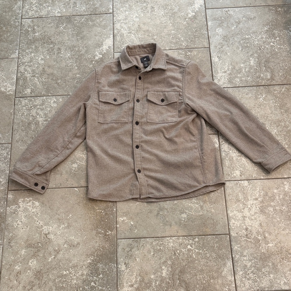 H&M Men's Taupe Button-Front Shacket Jacket Size Medium